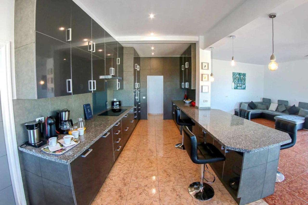 Villa Rural Casa Blanca By Tenerife Rental & Sales Granadilla De Abona Exterior photo